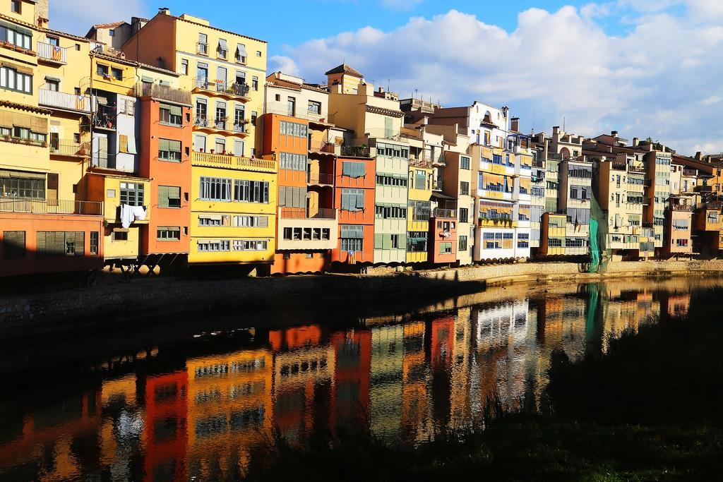 Apg Mercaders 6 Girona Esterno foto